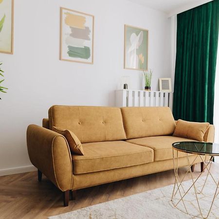 Tulip Apartment 오라데아 외부 사진