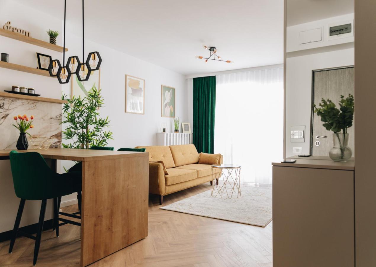 Tulip Apartment 오라데아 외부 사진