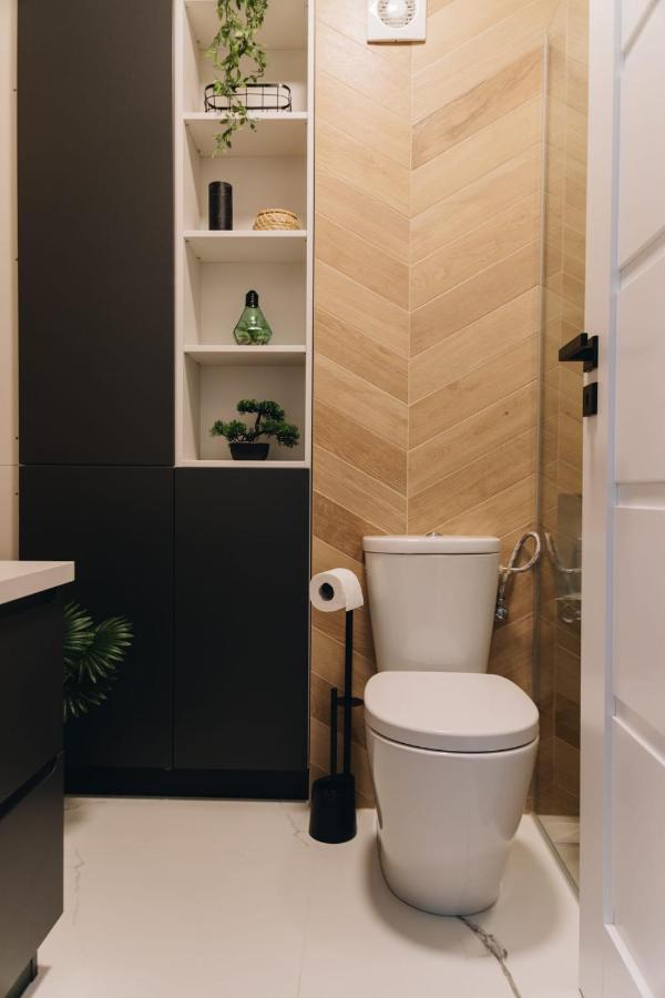 Tulip Apartment 오라데아 외부 사진