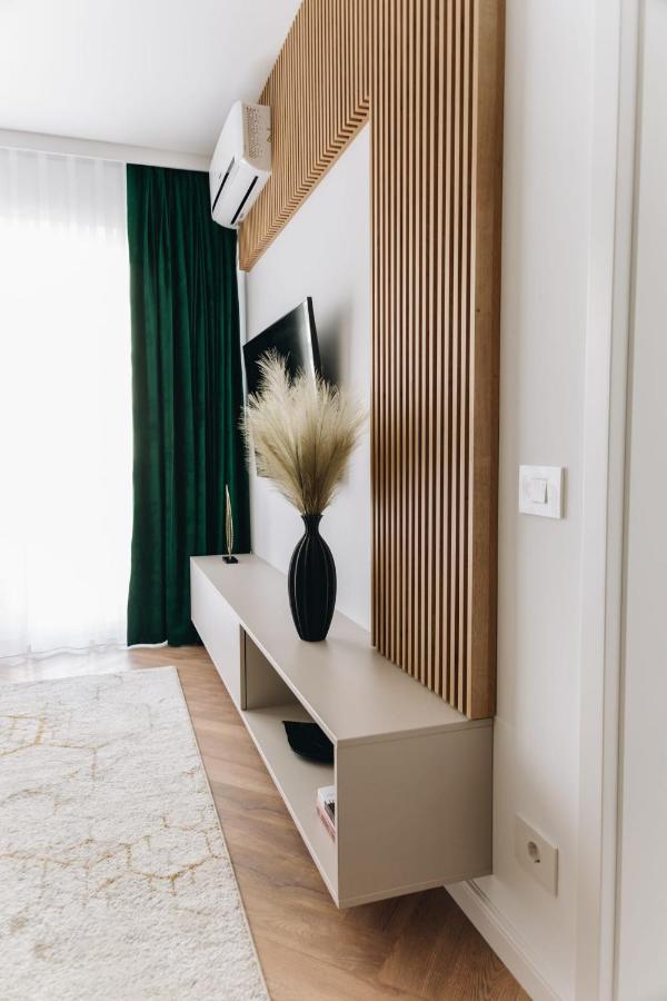 Tulip Apartment 오라데아 외부 사진